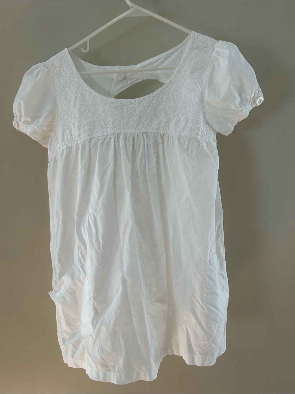 Tramp White Puff-Sleeve Babydoll Blouse